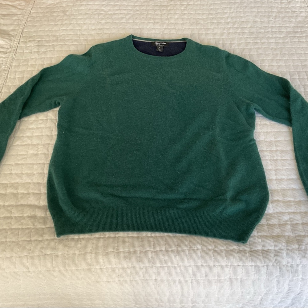 Nordstrom Green Crewneck Sweater with Ribbed Details